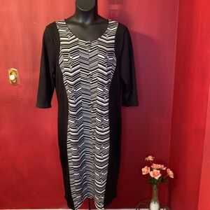 DEREK HEART DRESS SIZE 2X